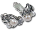 Klipsy srebrne z perłami w liściach perła Flora