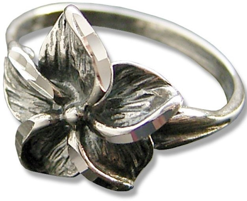 Pierścionek srebrny diamentowany oksyd. Fiołek (rozmiar 11)