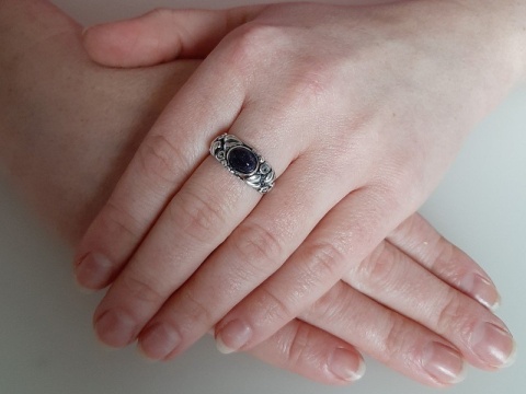 Pierścionek srebrny z nocą Kairu Powój (rozmiar 23)