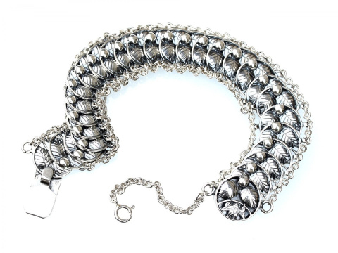 Bransoletka srebrna 925 boa 2 liście 20 cm oksyd. Bransoletka srebrna 925 boa 2 liście 20 cm oksyd.