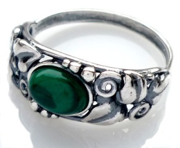 Pierścionek srebrny z malachitem Powój (rozmiar 28)